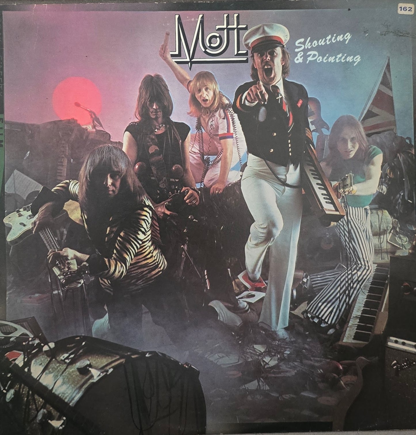 Mott – Shouting And Pointing