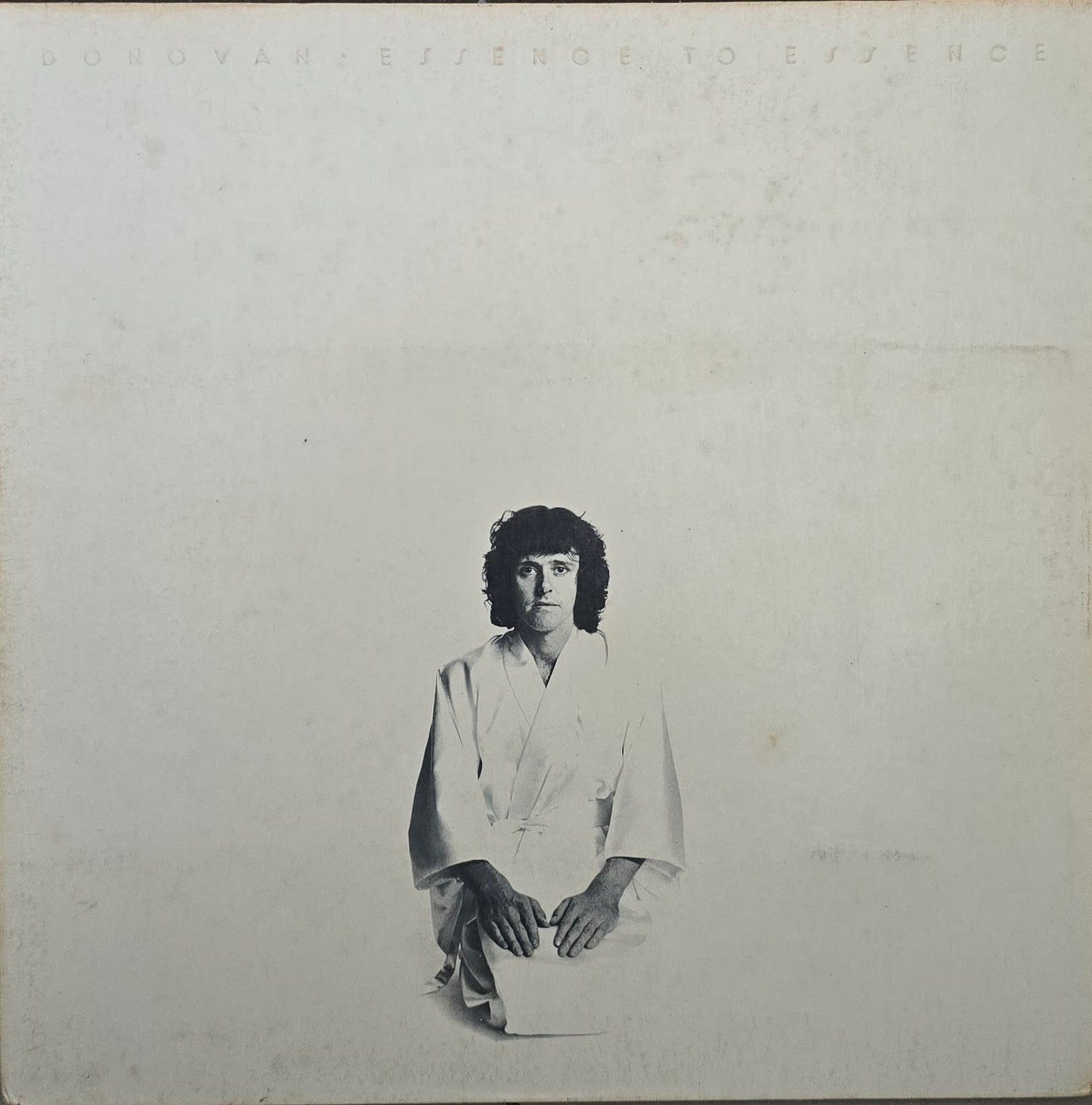 Donovan – Essence To Essence