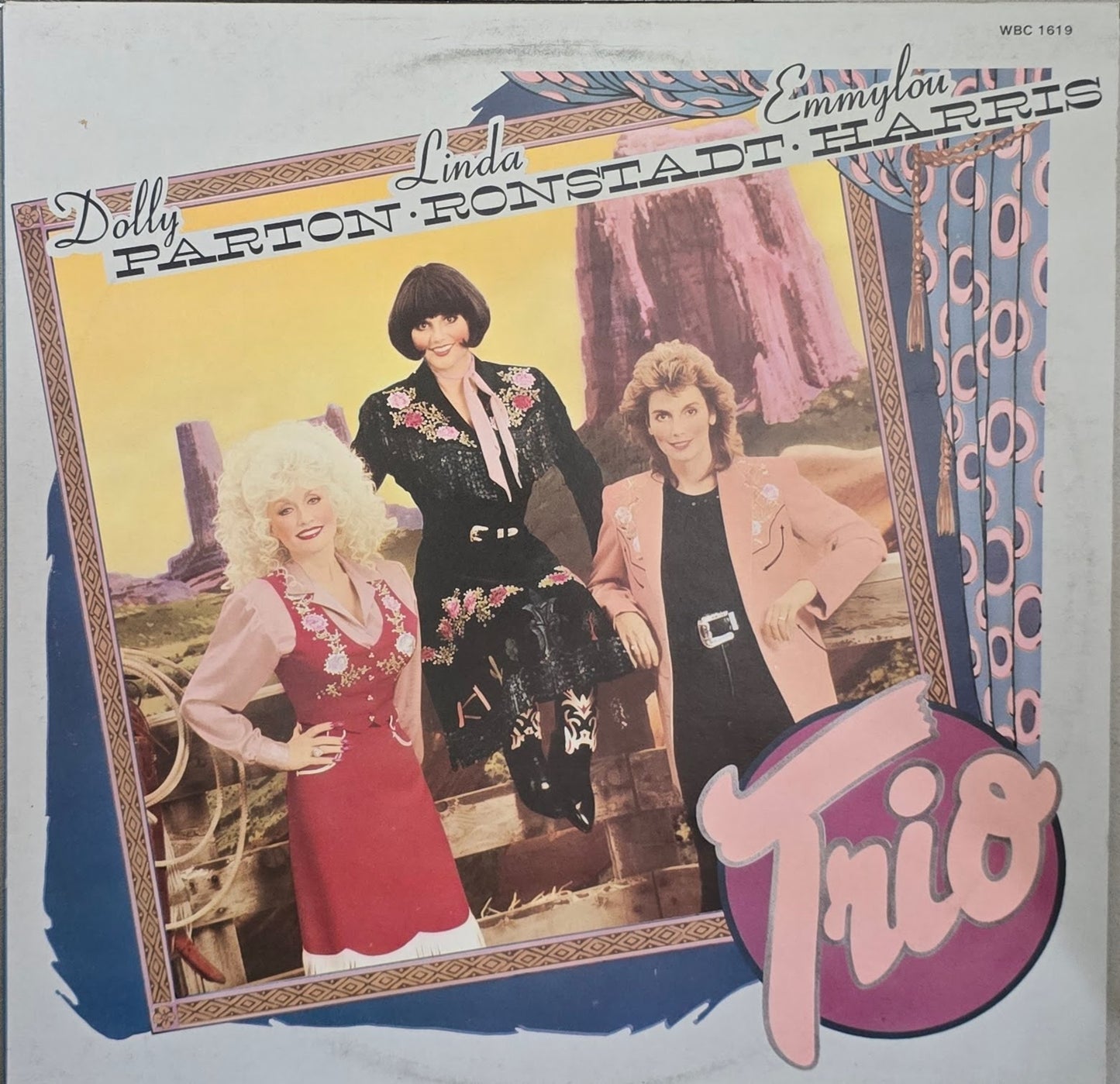 Dolly Parton, Linda Ronstadt & Emmylou Harris – Trio