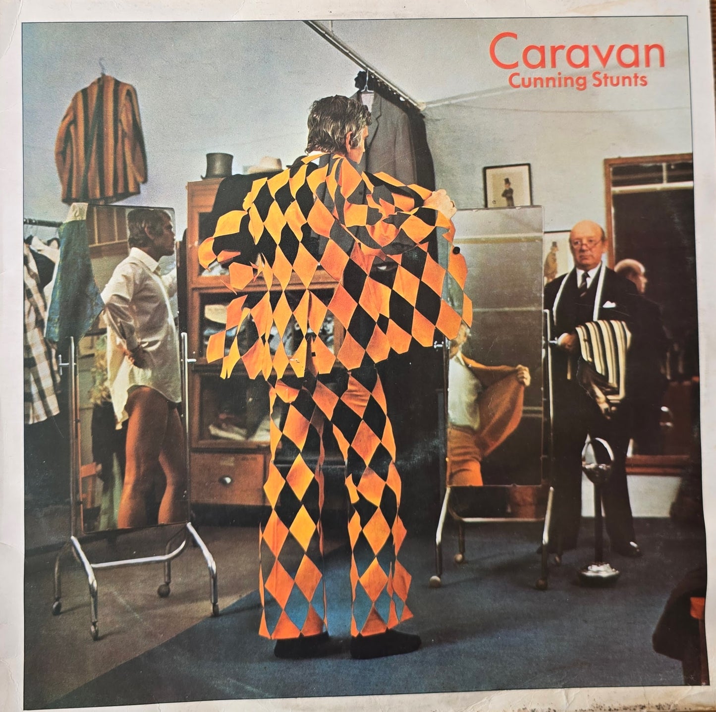 Caravan – Cunning Stunts