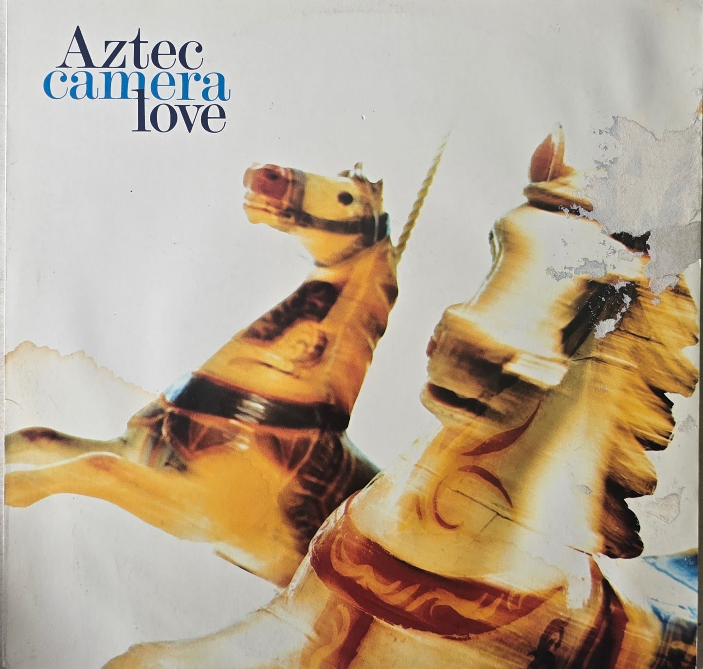 Aztec Camera – Love
