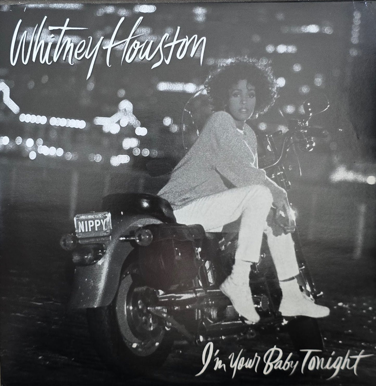 Whitney Houston – I'm Your Baby Tonight