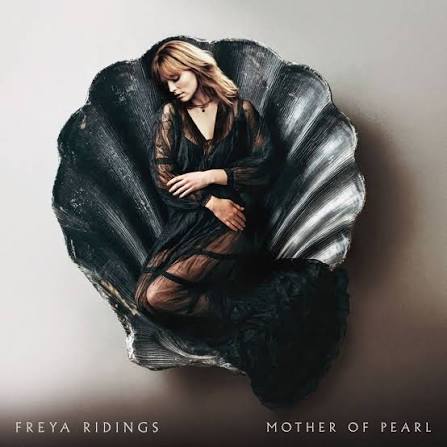 Freya Ridings – Mother Of Pearl (Pearlescent)