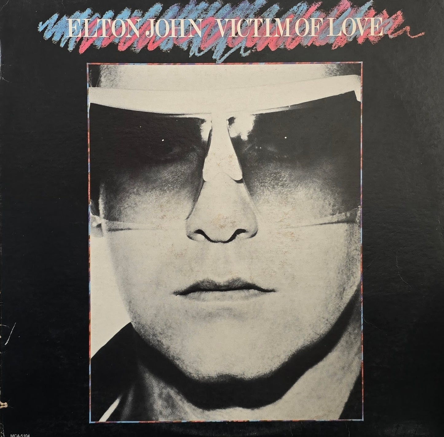 Elton John – Victim Of Love