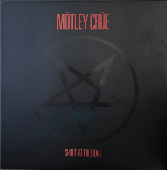 Mötley Crüe – Shout At The Devil