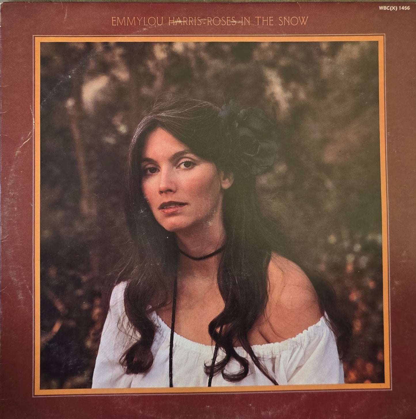 Emmylou Harris – Roses In The Snow