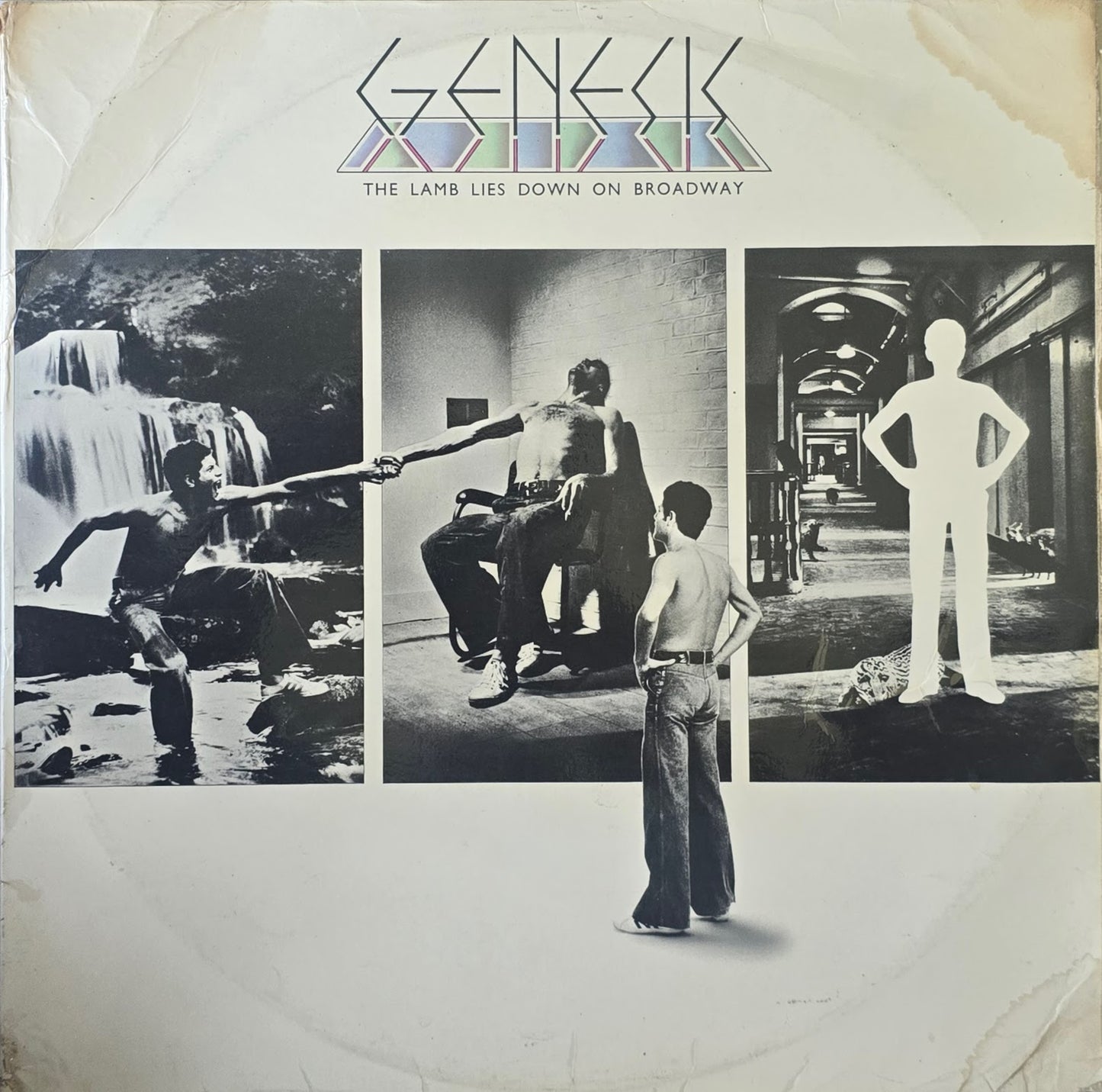 Genesis – The Lamb Lies Down On Broadway