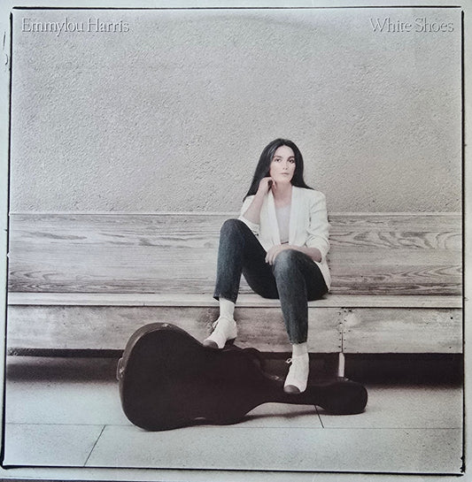 Emmylou Harris – White Shoes
