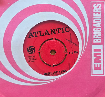 Led Zeppelin – Whole Lotta Love