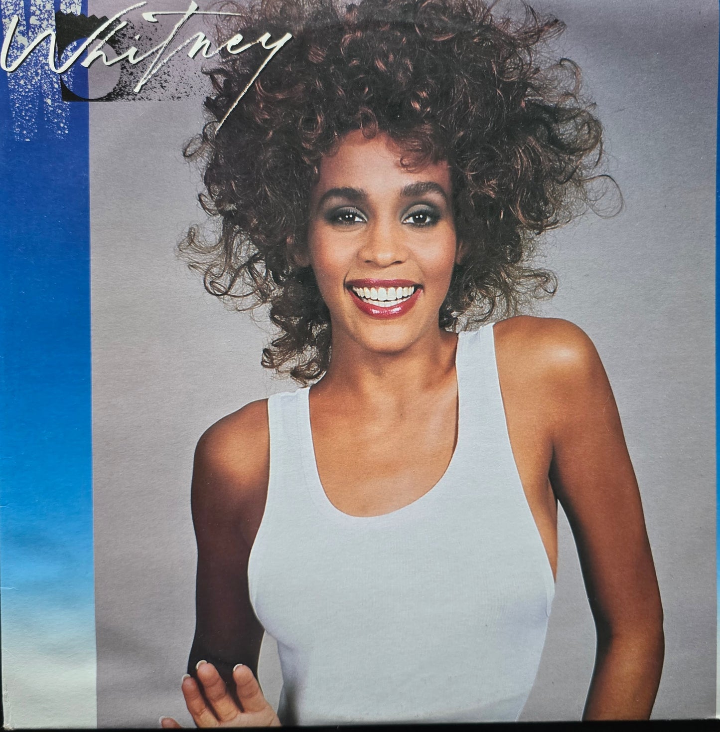 Whitney Houston – Whitney
